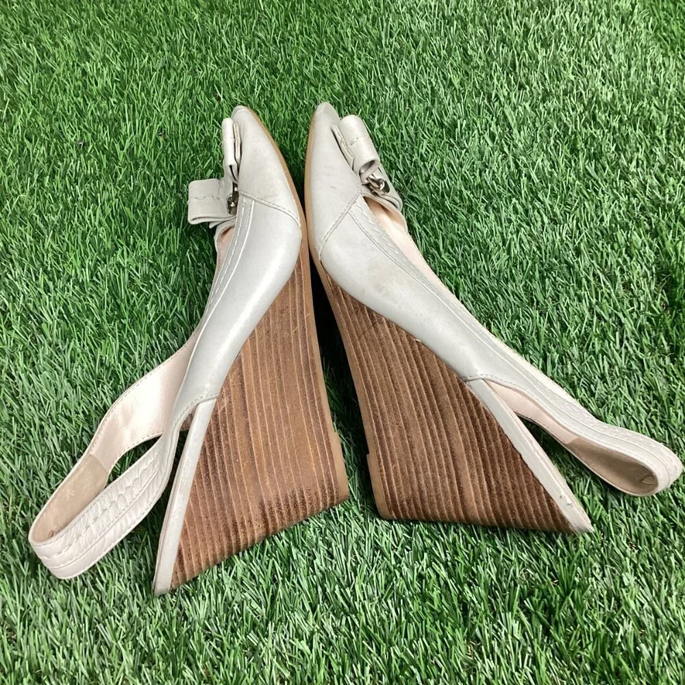 COACH Ciara Cream Leather Wedge Heel Sandals 10b